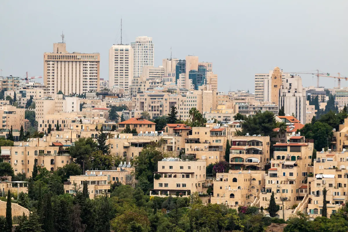 אור עקיבא — נוף העיר
